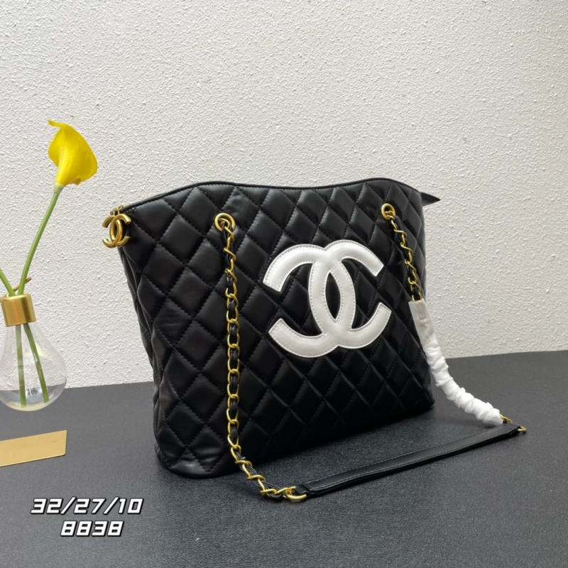 Ch**el shopping bags